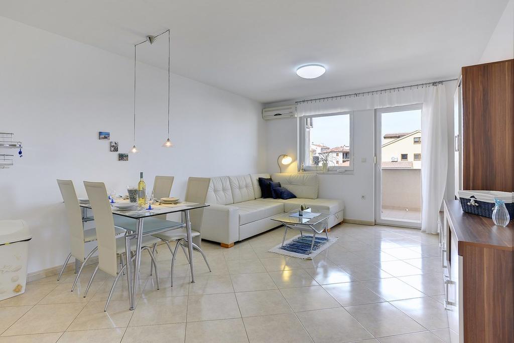 Apartment Frlan Ližnjan Buitenkant foto