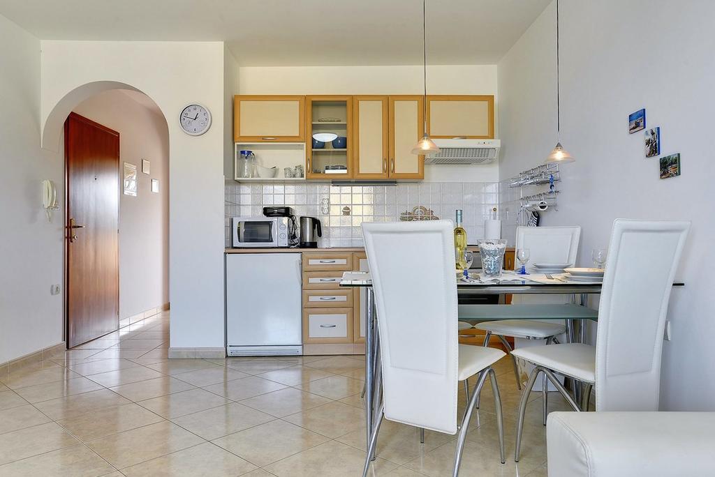 Apartment Frlan Ližnjan Buitenkant foto