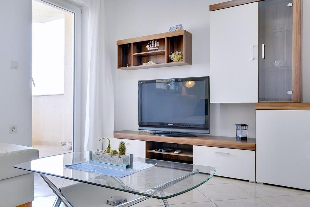 Apartment Frlan Ližnjan Buitenkant foto