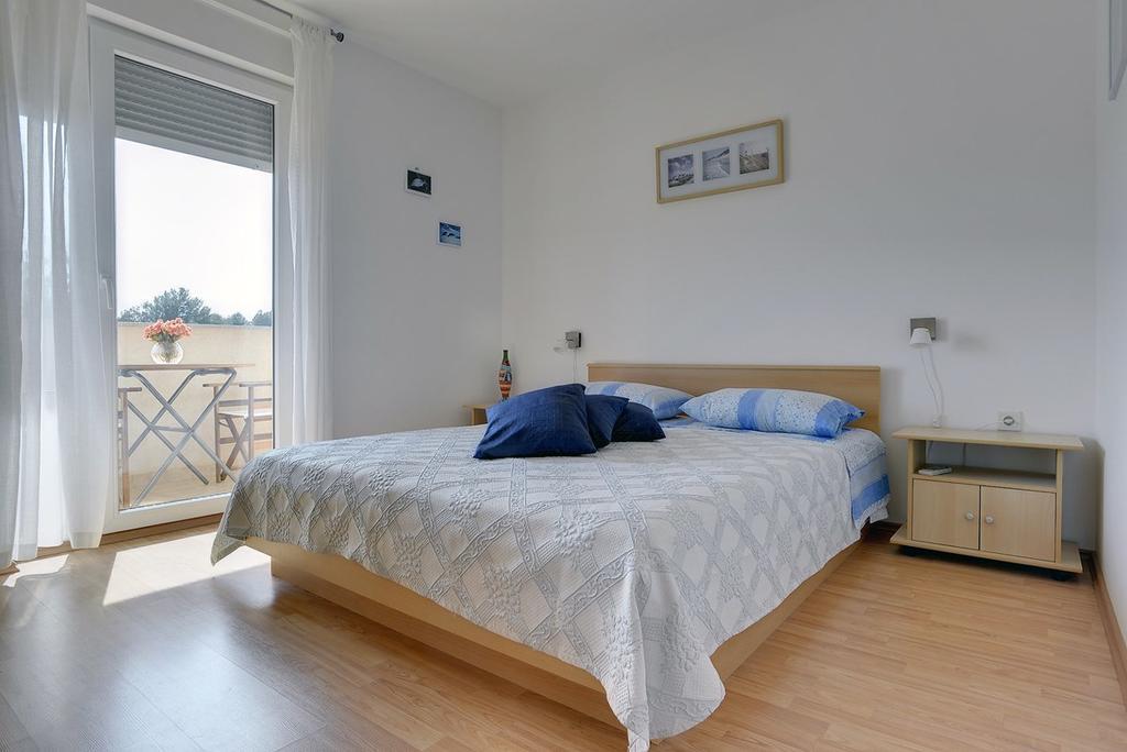 Apartment Frlan Ližnjan Buitenkant foto